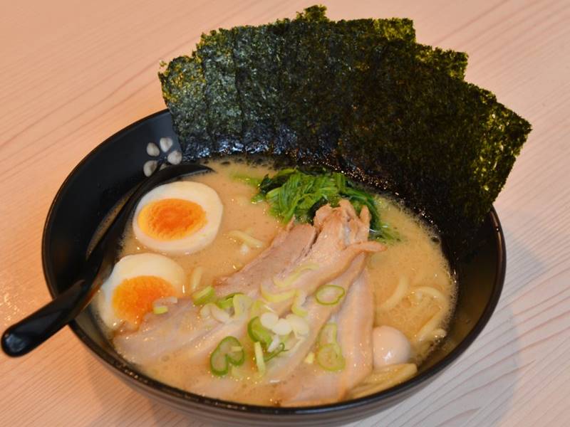 苫小牧 魂心家 こんしんや 苫小牧市日吉町で営業している 横浜家系ラーメン店 のメニューなどを紹介