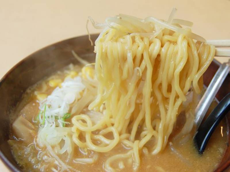 ラーメン虎二郎 札幌の八軒にある 麺や虎鉄 八軒店 内にオープン