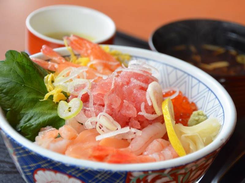 海鮮丼のいまめき亭 北広島市にある いまめき亭 の海鮮丼店の紹介